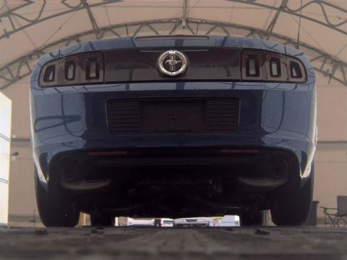 Used 2014 Ford Mustang Convertible w/ Equipment Group 102A RWD image 7