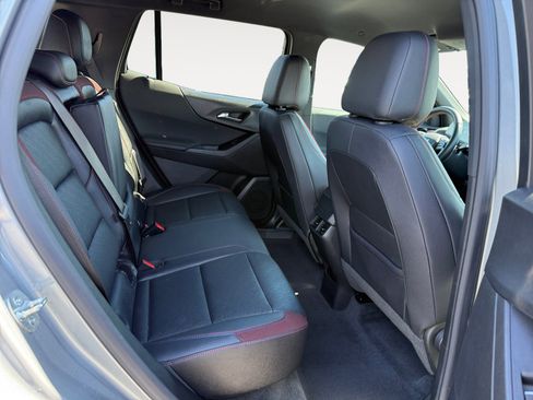 Used 2025 Chevrolet Equinox RS w/ Safety and Technology Package image 18