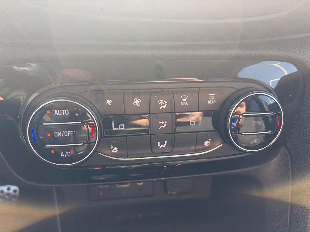 Used 2021 Buick Encore GX Select FWD image 9