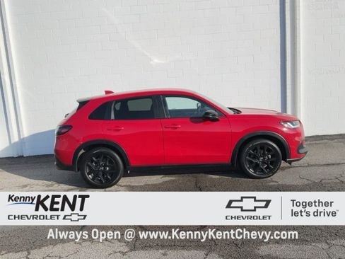 Used 2024 Honda HR-V Sport image 2