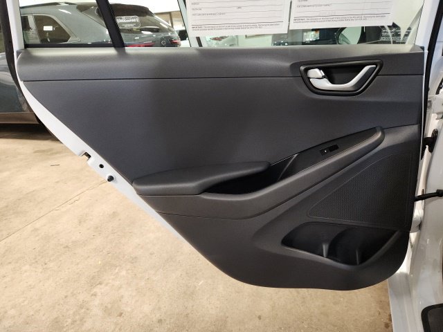 Used 2018 Hyundai Ioniq Limited FWD image 24