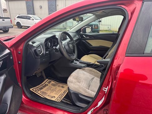 Used 2015 MAZDA MAZDA3 i Sport image 10