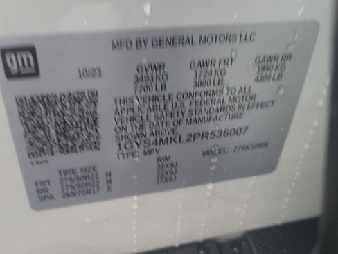 Used 2023 Cadillac Escalade ESV Premium Luxury Platinum w/ Heavy-Duty Trailer Package image 24