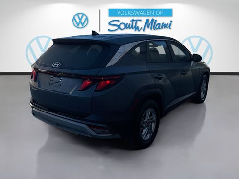 Used 2025 Hyundai Tucson SE image 7