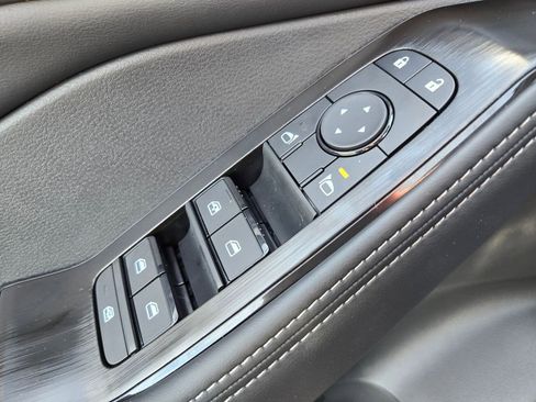 New 2026 Nissan Rogue SV image 12