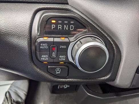 Used 2023 RAM 1500 Big Horn AWD/4WD image 18