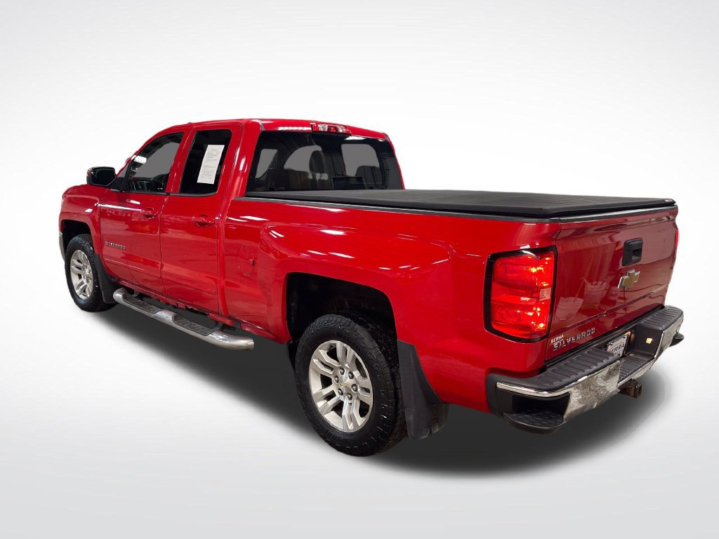 Used 2017 Chevrolet Silverado 1500 LT w/ All Star Edition AWD/4WD image 3