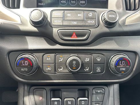 Used 2018 GMC Terrain Denali w/ Driver Alert Package II FWD image 16
