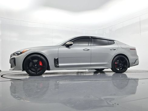 Used 2019 Kia Stinger GT2 AWD/4WD image 46