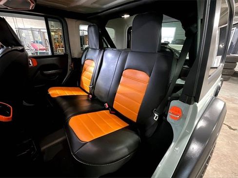 Used 2024 Jeep Wrangler Sport S image 28