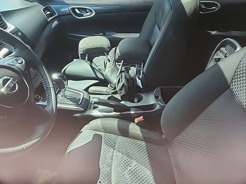 Used 2017 Nissan Sentra SR Turbo FWD image 8