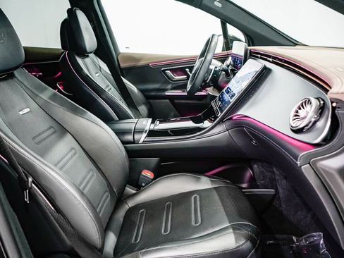 Used 2024 Mercedes-Benz EQE AMG 4MATIC SUV image 16