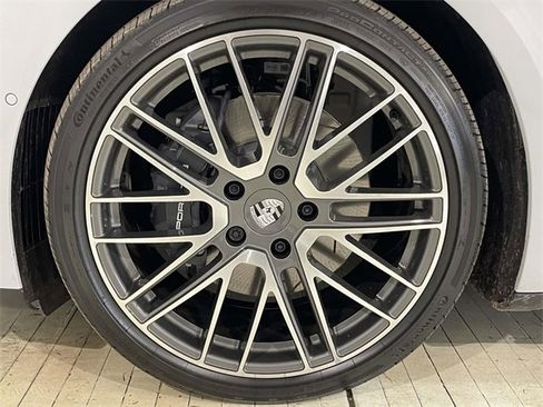 New 2026 Porsche Panamera 4 image 11