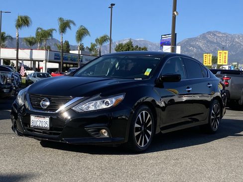 Used 2018 Nissan Altima 2.5 SV image 7