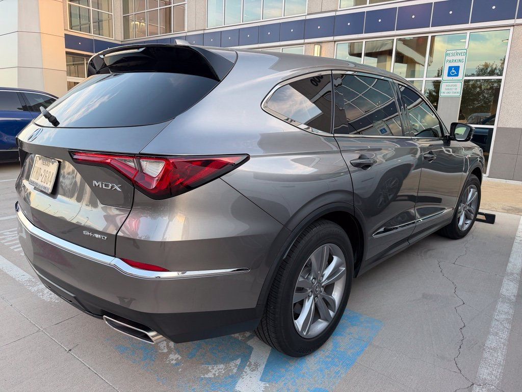 Used 2022 Acura MDX FWD image 3