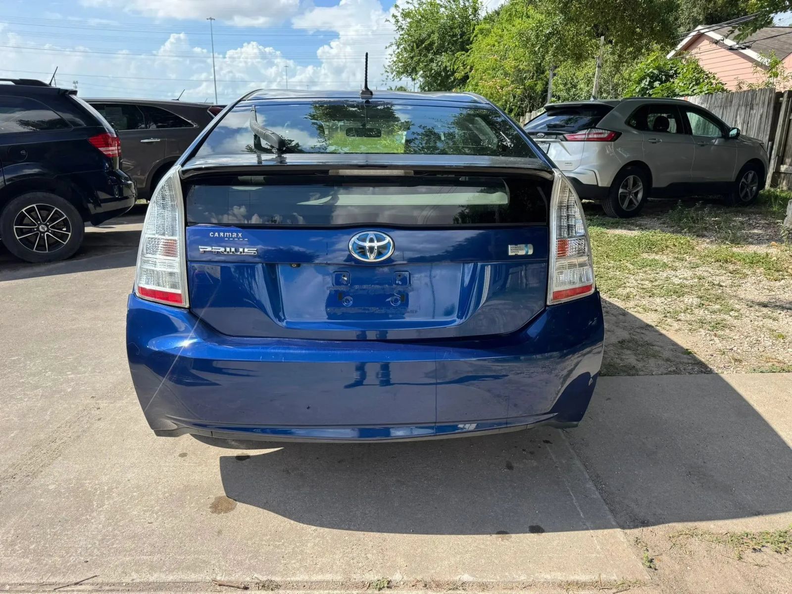 Used 2010 Toyota Prius Three w/ Navigation Pkg FWD image 6