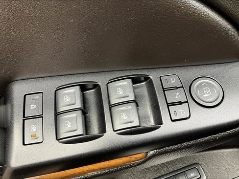 Used 2019 GMC Yukon Denali w/ Denali Ultimate Package image 31