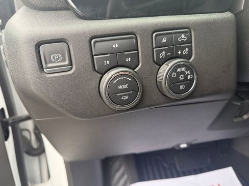 Used 2024 Chevrolet Silverado 2500 LT w/ All Star Edition image 20