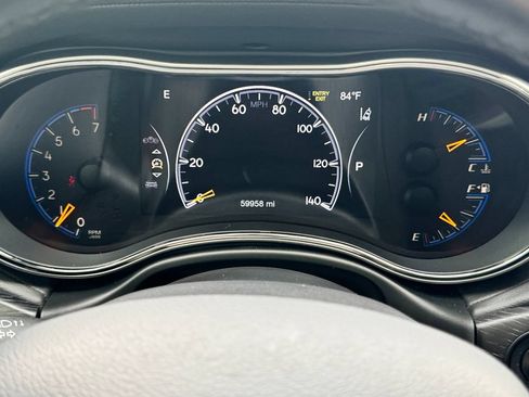 Used 2020 Jeep Grand Cherokee High Altitude AWD/4WD image 22
