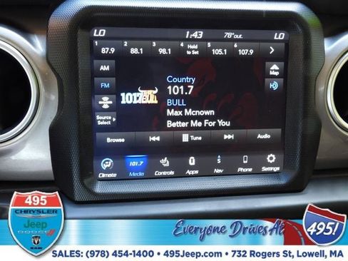 Used 2021 Jeep Wrangler Unlimited Sahara w/ Dual Top Group image 20