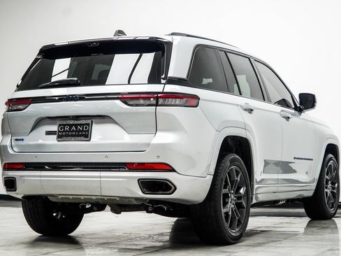 Used 2024 Jeep Grand Cherokee Limited 4xe AWD/4WD image 14