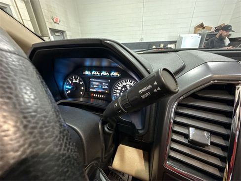 Used 2016 Ford F150 XLT w/ Equipment Group 301A Mid image 19