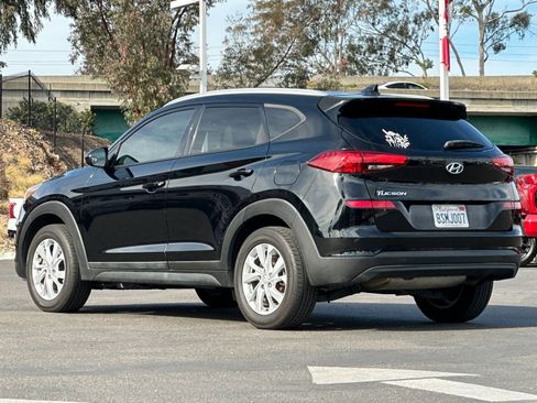 Used 2020 Hyundai Tucson Value w/ Cargo Package image 3
