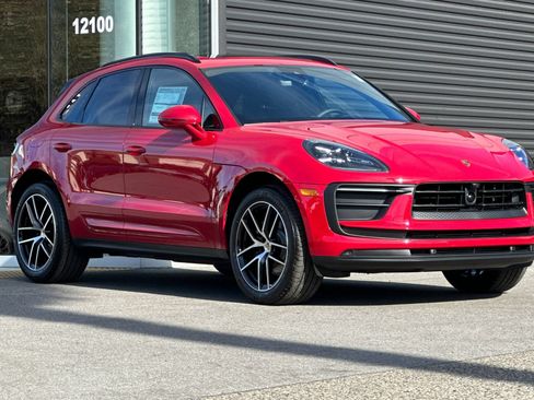 New 2026 Porsche Macan AWD/4WD image 10