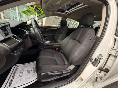 Used 2018 Honda Civic EX-T image 10