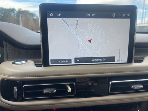 Used 2021 Lincoln Aviator Reserve w/ Equipment Group 202A image 20