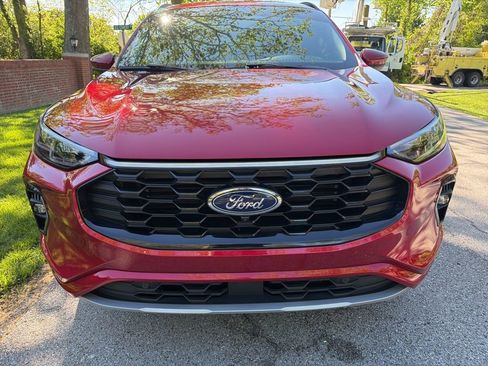 Used 2023 Ford Escape ST-Line Elite image 10