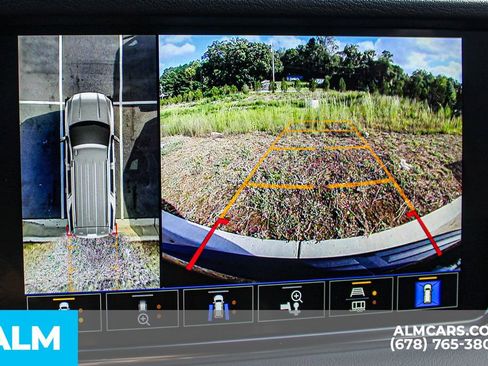 Used 2024 GMC Yukon Denali image 35