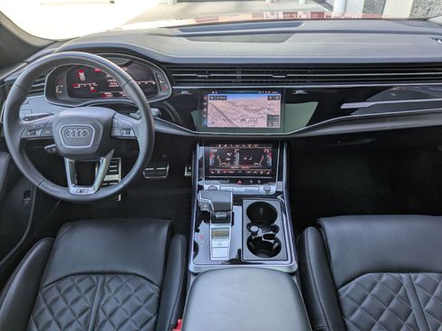 Certified 2024 Audi SQ8 Prestige image 23