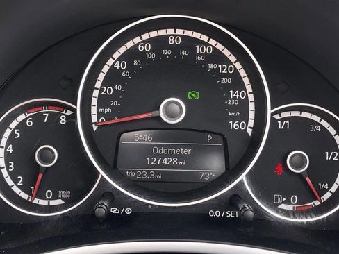 Used 2014 Volkswagen Beetle 2.5 image 26