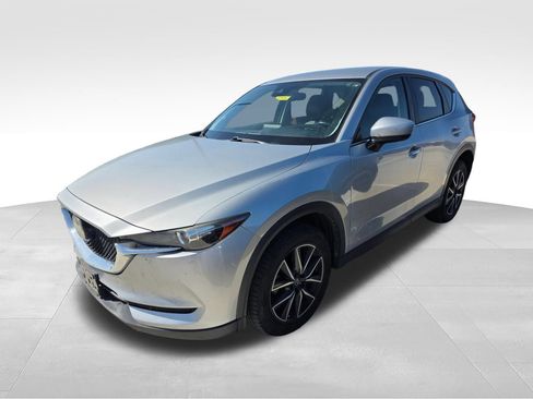 Used 2018 MAZDA CX-5 Touring FWD image 1