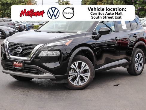Used 2023 Nissan Rogue SV FWD image 1