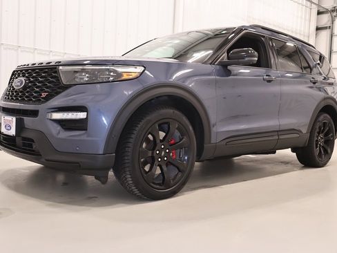 Certified 2021 Ford Explorer ST w/ Equipment Group 401A image 6