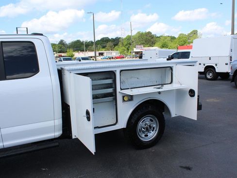 Used 2022 Ford F250 XL w/ Power Equipment Group image 19