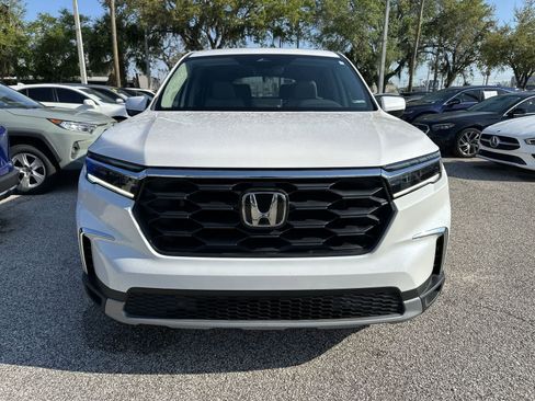 Used 2024 Honda Pilot EX-L image 3