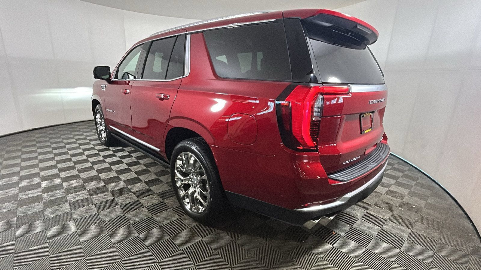 New 2026 GMC Yukon Denali w/ Sun & Power Step Package AWD/4WD image 6