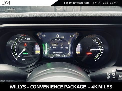 Used 2024 Jeep Wrangler Unlimited AWD/4WD image 36
