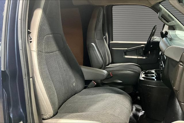 Used 2020 Chevrolet Express 2500 w/ Driver Convenience Package RWD image 25