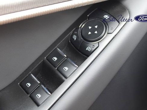 Used 2026 Ford Explorer Active w/ Active Comfort Package image 22