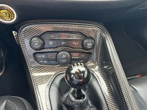 Used 2015 Dodge Challenger R/T Plus RWD image 26