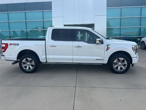 Certified 2022 Ford F150 Platinum w/ Equipment Group 701A High AWD/4WD image 4