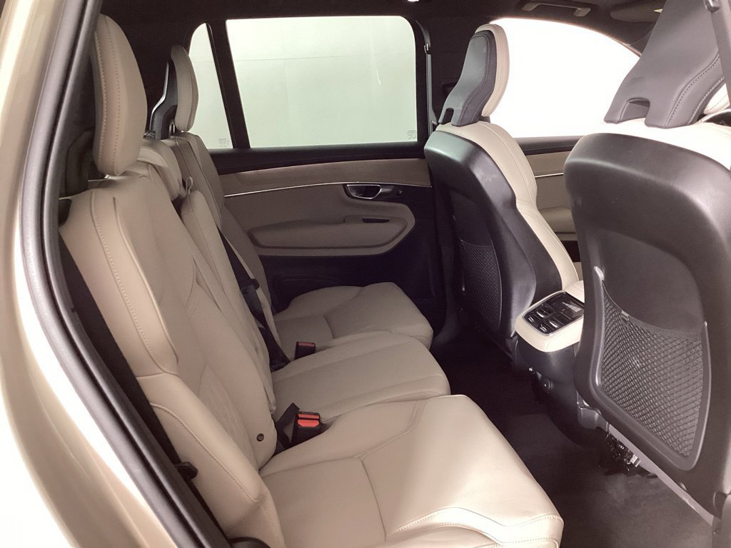 Used 2025 Volvo XC90 B5 Core w/ Protection Package Premier AWD/4WD image 24