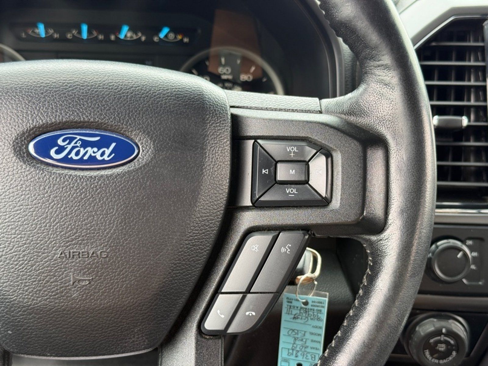 Used 2019 Ford F150 XLT w/ Equipment Group 302A Luxury AWD/4WD image 22