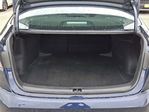 Used 2024 Toyota Corolla LE image 28