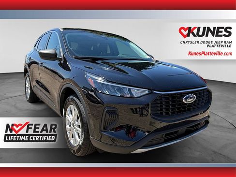Used 2024 Ford Escape Active AWD/4WD image 1