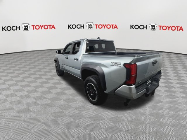 New 2025 Toyota Tacoma TRD Off-Road w/ TRD Off Road Upgrade Package AWD/4WD image 7